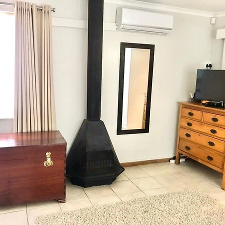 10Vdw Self Catering Apartments 杜班维尔 外观 照片