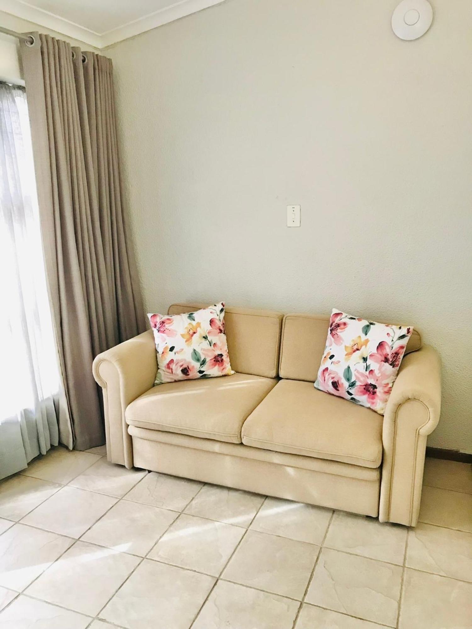 10Vdw Self Catering Apartments 杜班维尔 外观 照片